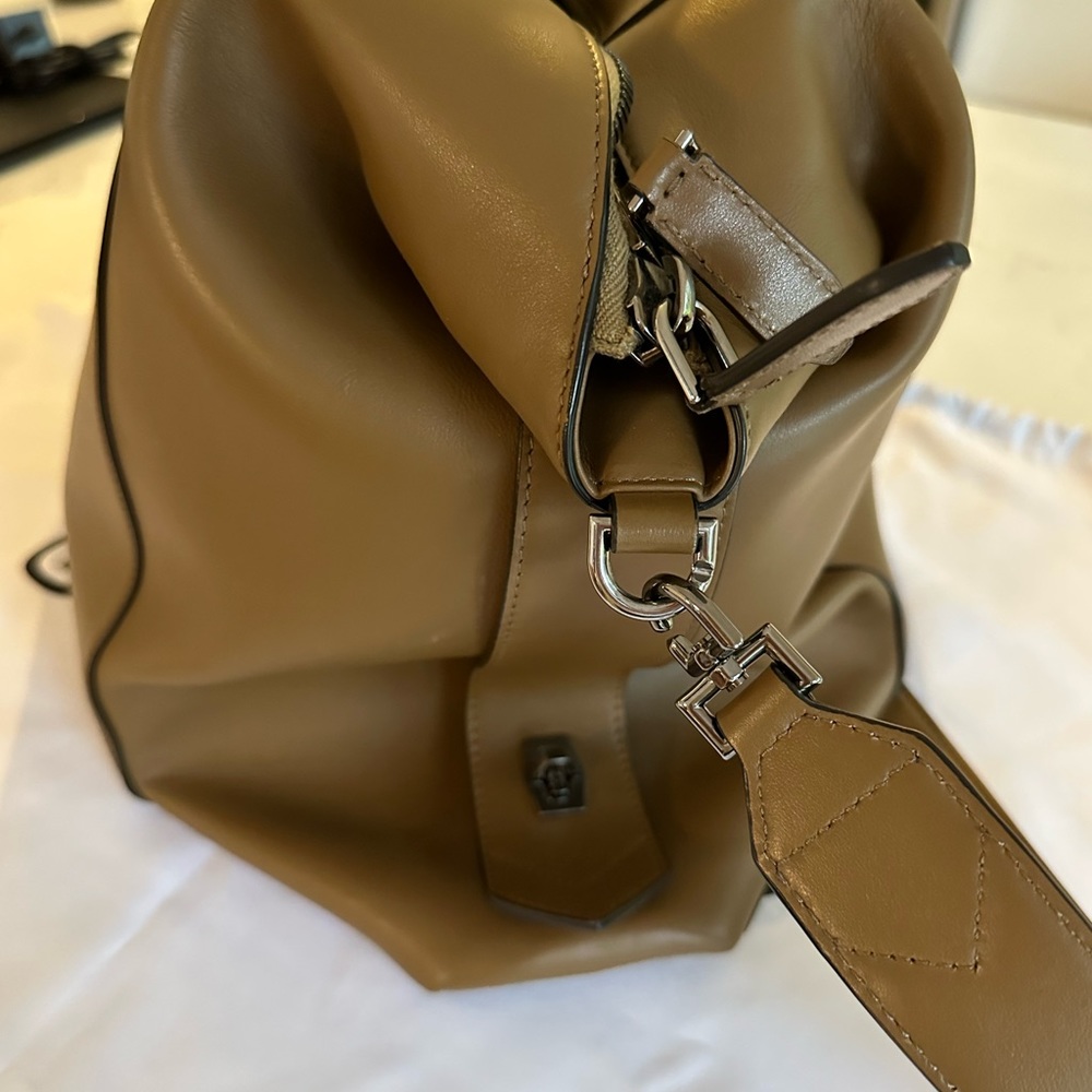 Authentic Givenchy Antigone Soft Large Leather Sa… - image 6